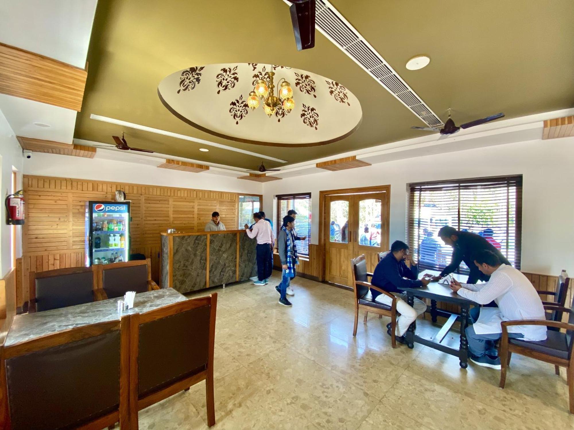 Corbett Bungalow , Jim Corbett Ramnagar  Ngoại thất bức ảnh